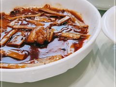 -梅花香里大酒店(郁金香路店)
