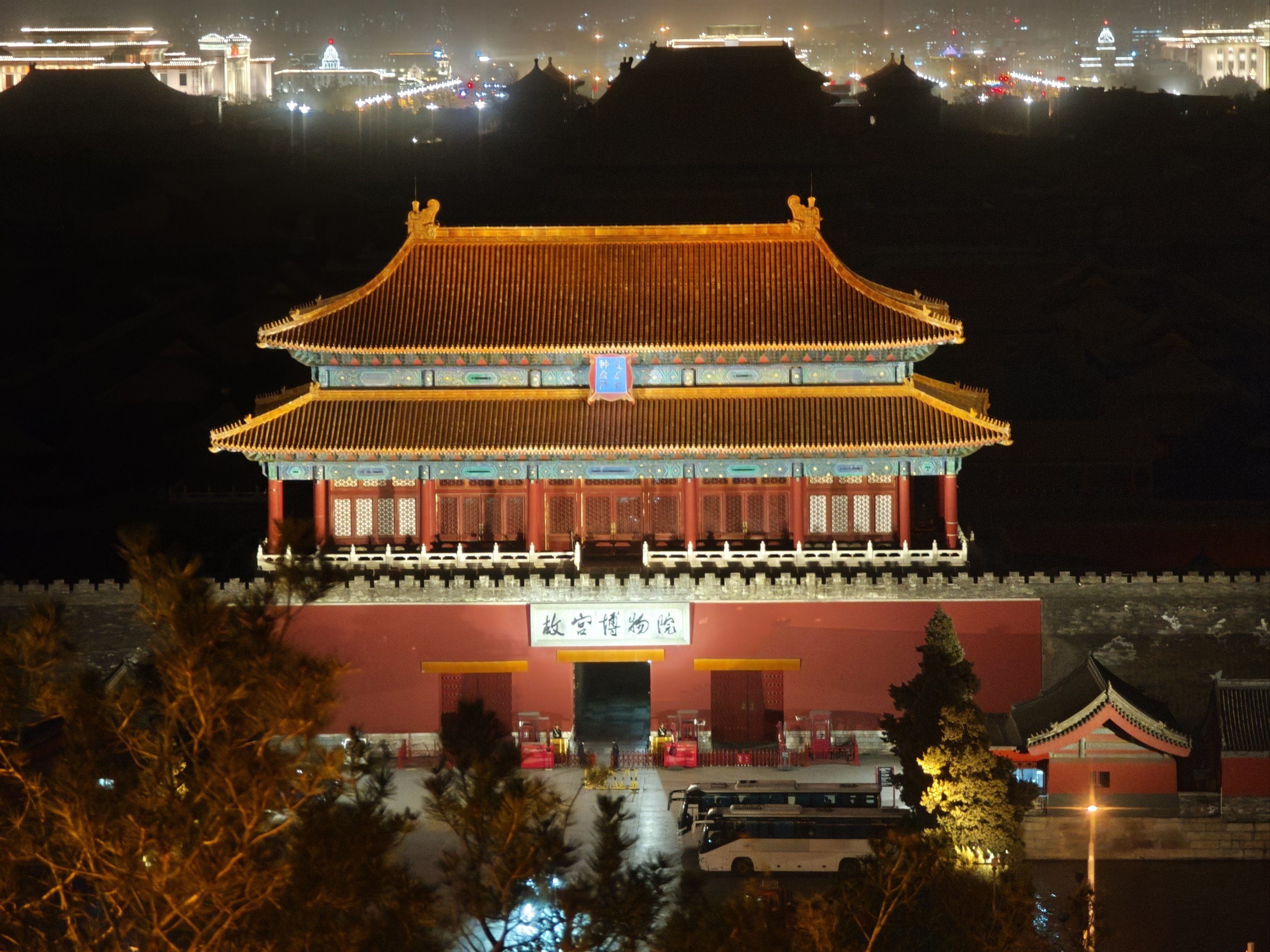 春日的仪式感|夜景紫禁城