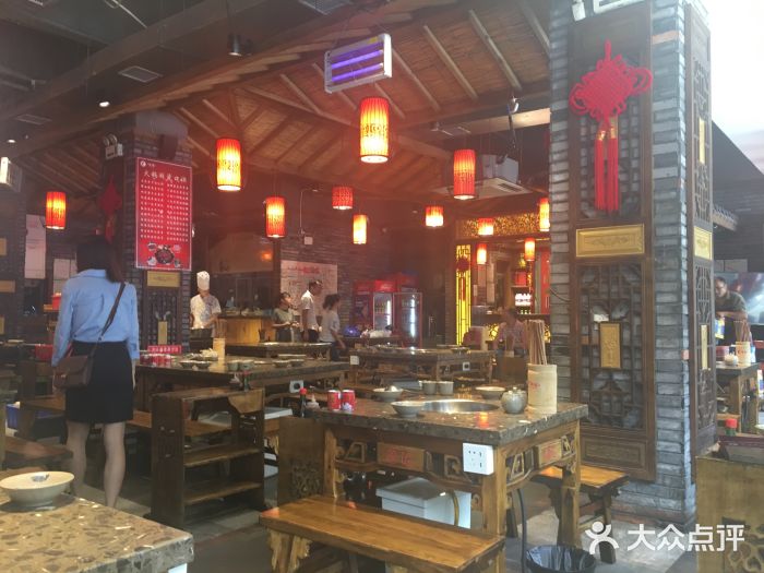 重庆渝达老火锅(春熙路店)大堂图片