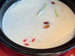 -捞神煲汤火锅(湖滨商业街店)