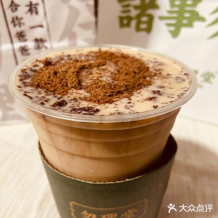 热辣辣新鲜出炉的经典菠萝包