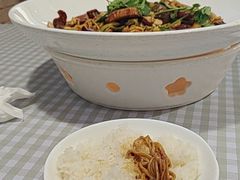 -拿渡·水煮鱼麻辣香锅(王府井奥莱·香江小镇店)