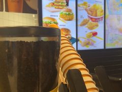 -麦当劳(湖光北街店)