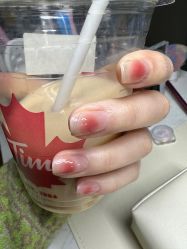 -UGIRL有个美甲