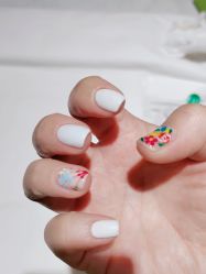 -孔雀手美甲美睫护理