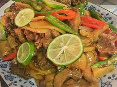 -在湖边私厨小馆