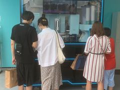 -COFE+机器人现磨咖啡(中山公园十字路口店)