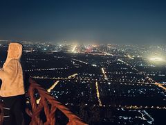 -鬼笑石后山停车场