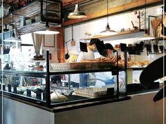 面包甜点陈列柜-仙峰天然面包(迎宾路店)
