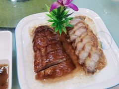 -鸿利海鲜酒楼(塘厦店)