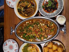 -天山集市(和家乐广场店)