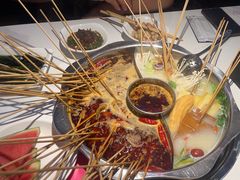 -佰人王串串香火锅(洋珠巷店)