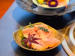 -铭牛烧肉·和牛海鲜自助(高新月牙湖店)
