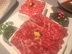 -左庭右院鲜牛肉火锅黑金店(陆家嘴中心店)