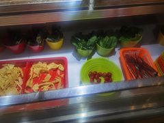 -彩鹿·潮汕·鲜牛肉·自助火锅(伊电园店)