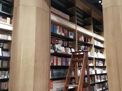 -覔书店(壹方城店)