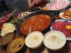 -萍姐火锅·公路夜市(武汉首店)