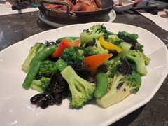 -港丽餐厅(高德置地店)