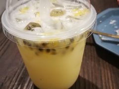 -有猫主题·治愈系猫咖(曾厝垵店)