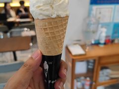 -Fridi Patisserie Cafe