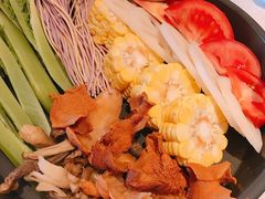 -八珍玉食鸡煲·打边炉(印象城店)