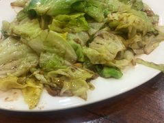 -巷子深菜馆·津门肘子(滨海店)