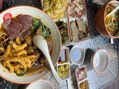 -初晋·山西地道刀削面.晋北莜面香(星耀城店)