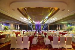 -成都世外桃源酒店-宴会厅·草坪婚礼·会议活动