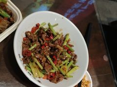 -富正毅三下锅(体育馆店)