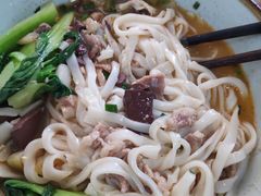 -裕新楼粉面馆·石磨手工粉(四方坪店)