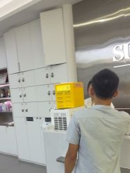 -首脑美发沙龙
