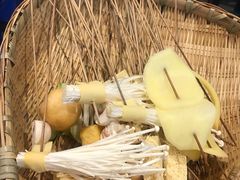 -马路边边串串香(双井直营店)