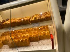-HOT CRUSH趁热集合·现烤面包(环球港店)