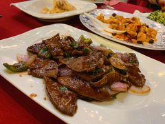 -梅龙镇酒家(南京西路总店)