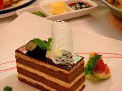 -塞纳河法国餐厅(意式风情街店)