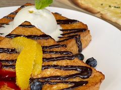-Common Table · Brunch & Coffee