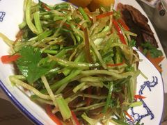 潍县拌三生-辣子鸡背(九龙山店)