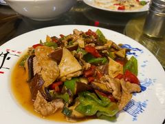-缘来聚·徽菜名店(黄山宏村店)