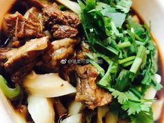 牛肉面-龙隆昌·鲜品火锅·江湖烤鱼