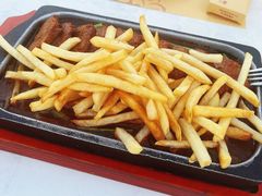 铁板黑椒小牛排-素心小筑(后沙裕镇店)
