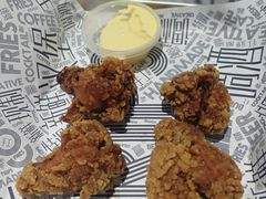 -TRIPS BURGER(大钟寺店)