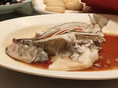-艳阳天·非遗楚菜(武汉客厅店)