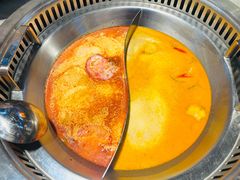 -生活如沸·顺德水牛奶火锅(人民广场店)