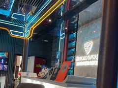 -屋有岛沉浸游戏旗舰店(中山公园店)