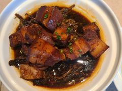 阿婆红烧肉-荣小馆(椒江青悦城店)