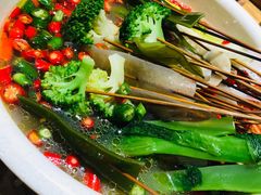 藤椒味钵钵鸡-嘉州叶婆婆钵钵鸡(建设路店)