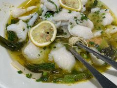 -绿草地·湘菜(7mall店)