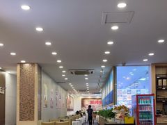 -粤盛海鲜平价店(洛溪食街店)