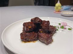 沪市牛肉粒-屋里厢上海菜馆