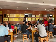 -吾穆勒蓬灰牛肉面·清真(北滨河中路店)